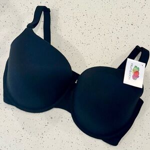 NWT Fruit of the Loom Classic Black Bra - Size: 40DDD